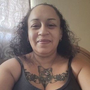 Meet your Posher, Ramona